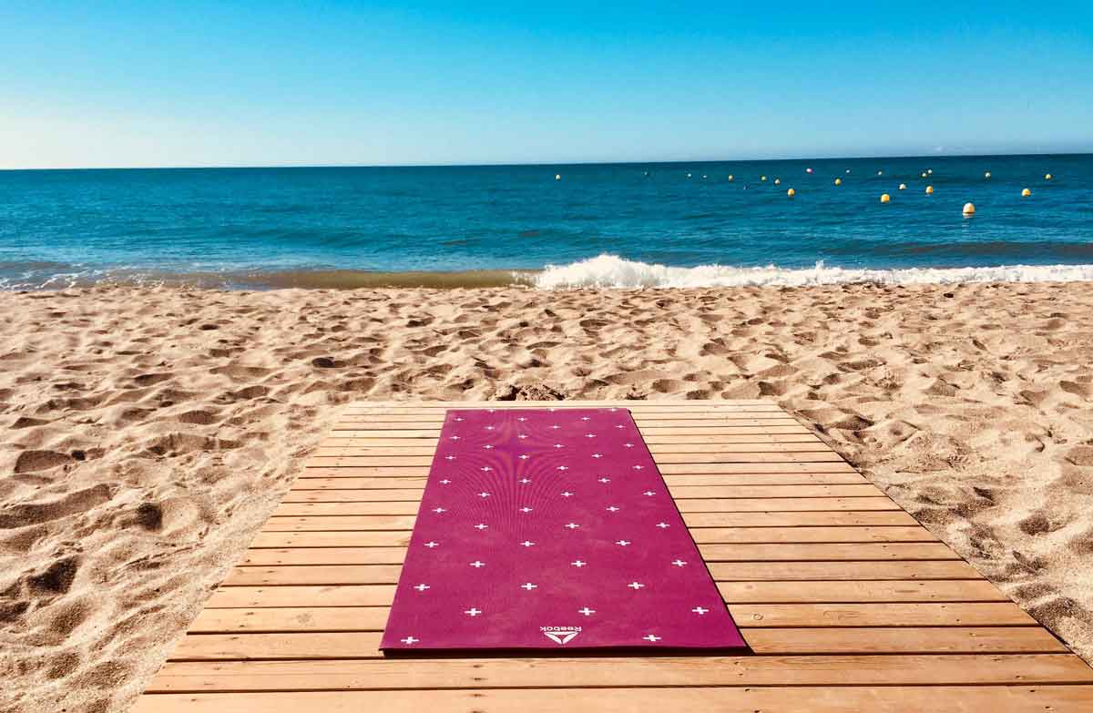 The best yoga travel mats can be used in outdoor settings.