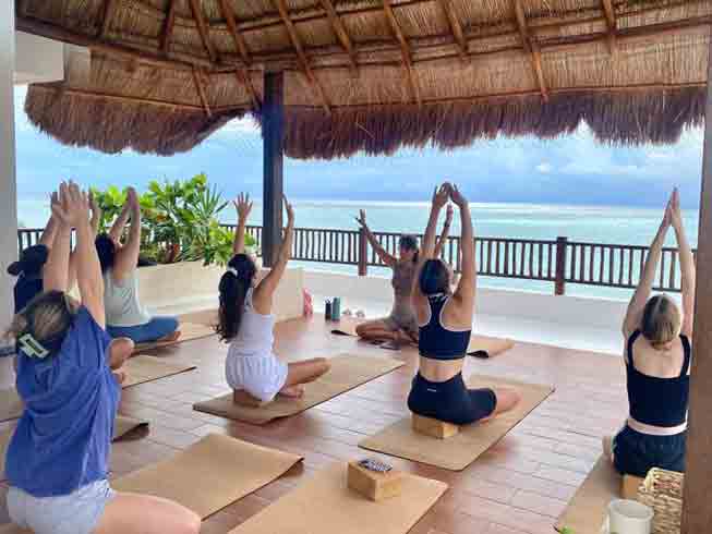 FitFlowYoga Teacher Training in Mexico