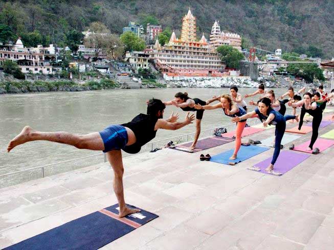 Rishikesh Yoga Teacher Training Center Retreats