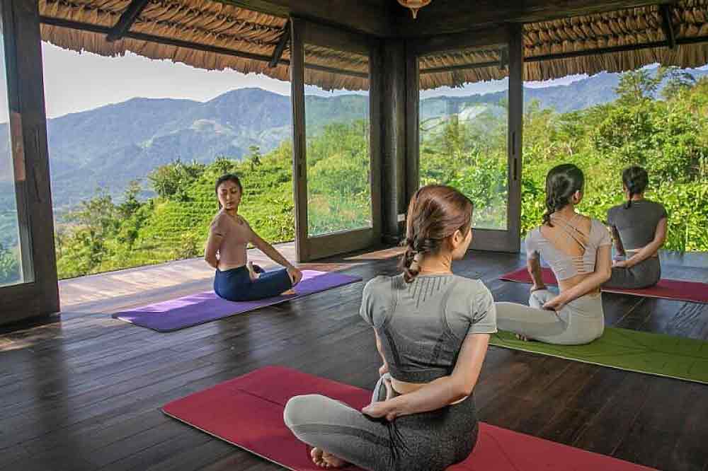 VNxpedia vietnam yoga tour