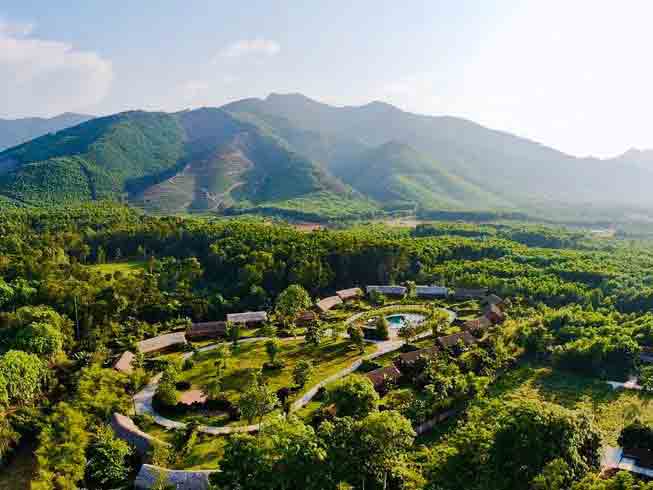 Gray Line Yoga Retreats Vietnam